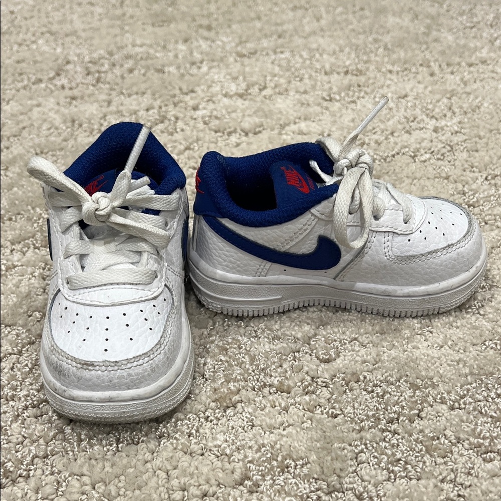 Nike toddler Air Force 1 sneakers